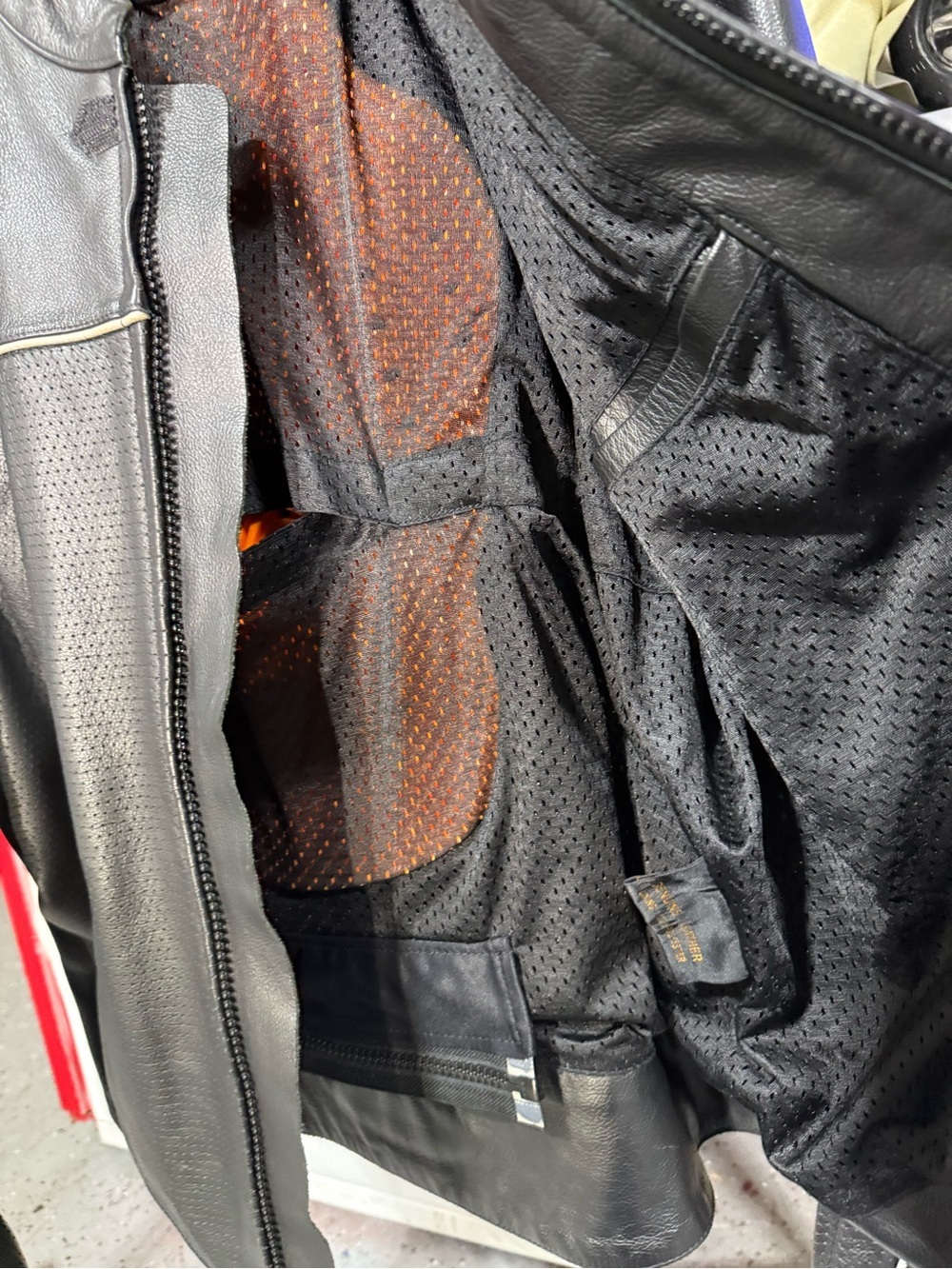 vintage agv sport suzuki logo black leather motorcycle jacket 52 mens US size L - Picture 5 of 5
